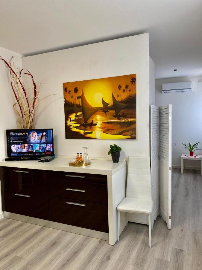 La Piazzetta Apartment โคมัคคิโอ ภายนอก รูปภาพ